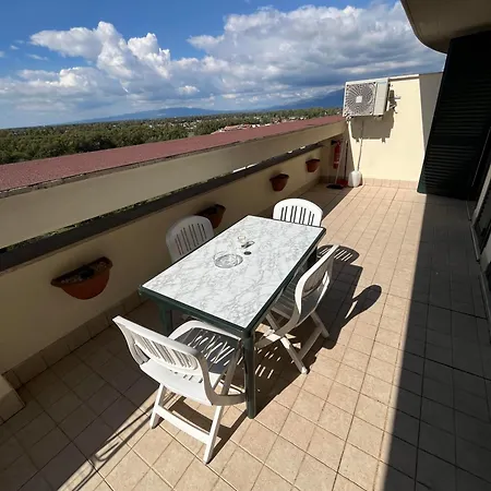Nido Apartment *